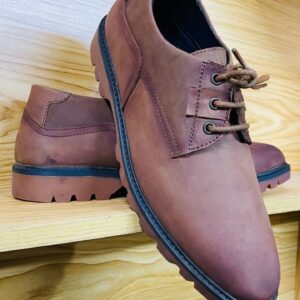 Brown Leather Derby Shoes for Men – Rugged Lace-Up